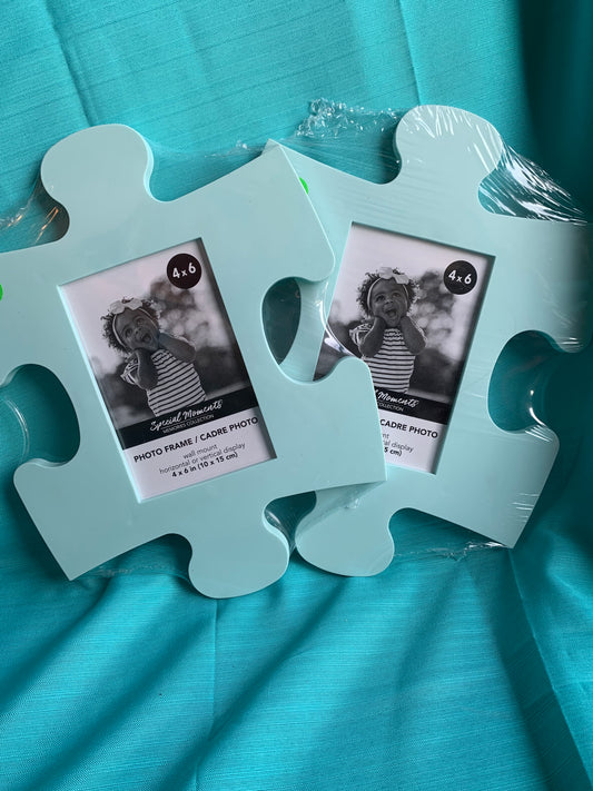 Puzzle picture frame